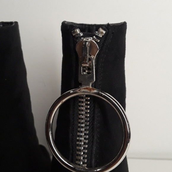 PUBLIC DESIRE Fleek Silver O Ring Zipper Black Faux Suede Ankle Boots 7 - Picture 13 of 13